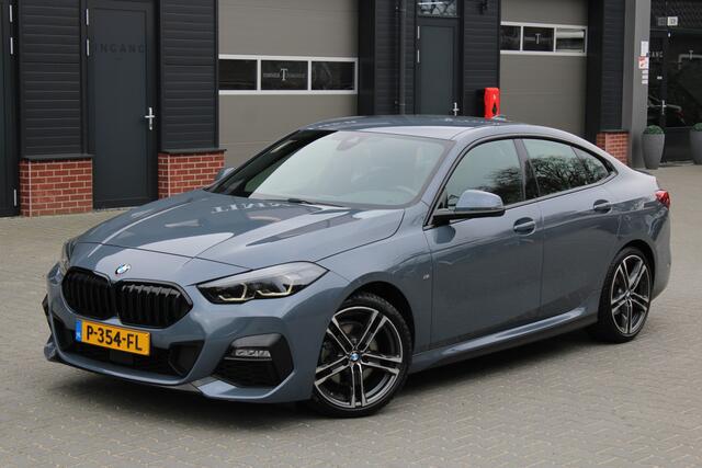 BMW 2-SERIE Gran Coupé 218i M Sport Business Edition Plus - 18 Inch - Lederen bekleding - Nederlandse BMW - Dealer onderhouden Stuur & Stoelverwarming - Achteruitrijcamera