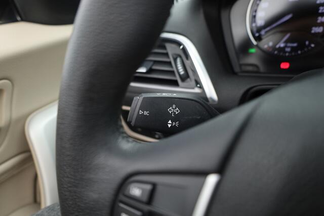 BMW 2-SERIE 220 D cabrio | Leder | Stoelverw. | Navi | LED | PDC | Cruise