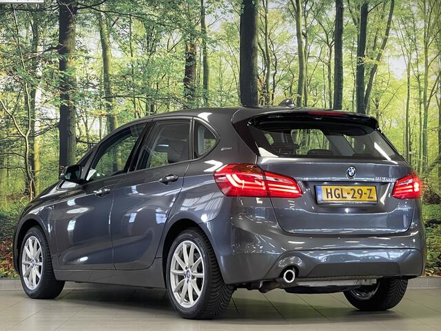 BMW 2-SERIE Active Tourer 225xe iPerformance High Executive | Rijmodus Regeling | Stuurwielverwarming | Stoelverwarming | Lane Assist | Spraakbediening |