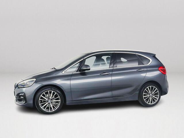 BMW 2-SERIE Active Tourer 218i Executive Edition | Panoramadak | Parkeercamera | Stoelverwarming | Head-up Display |