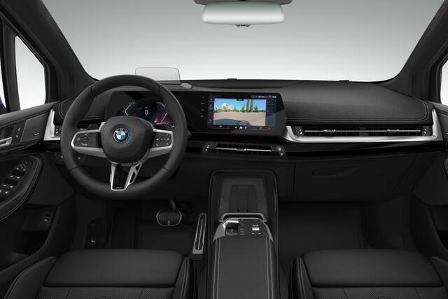 BMW 2-SERIE Active Tourer 225e xDrive | M Sportpakket | Innovation Pack | Travel Pack | Trekhaak