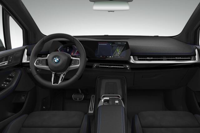 BMW 2-SERIE Active Tourer 225e xDrive | M Sportpakket | Premium Pack | Travel Pack | Trekhaak