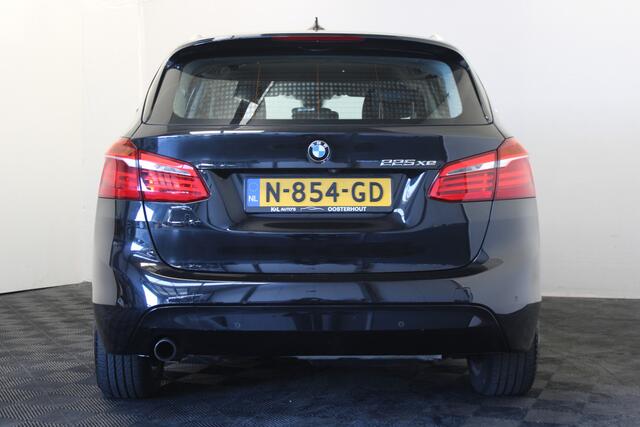 BMW 2-SERIE Active Tourer 225xe Centennial Executive |Navi|Stoelverw.|