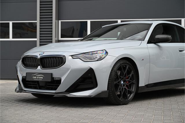 BMW 2-SERIE Coupé 220i M-PERFORMANCE / SCHUIFDAK / M-SEATS / CARBON / MEMORY / CAMERA / 20" / UNIEK