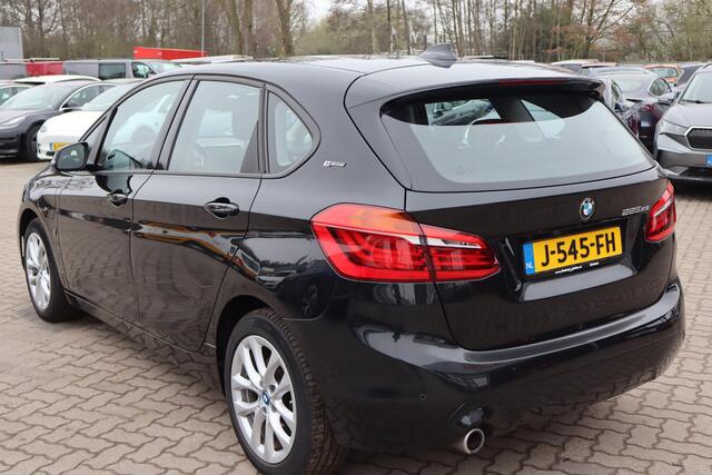 BMW 2-SERIE Active Tourer 225xe iPerformance Executive Navigatie, Head up display, Climate control, Stoelverwarming, Cruise control