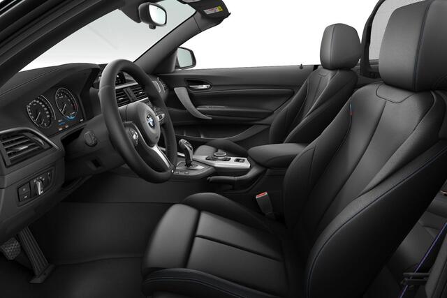 BMW 2-SERIE Cabrio 220i High Executive