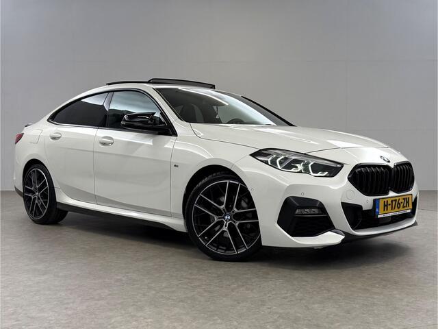 BMW 2-SERIE 218i High Executive 141PK M-Sport | Pano | Virtual | Camera | Sfeer | Carplay | Cruise | Stoelverw.