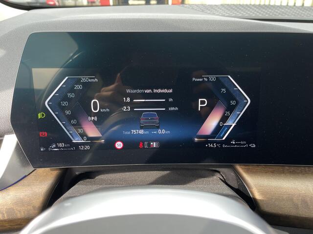 BMW 2-SERIE Active Tourer 225e xDrive Luxury Line 17"/Leder + memory/Panoramadak/Stoelmassage/Harman Kardon/Camera/Head-up/Dodehoek/Apple Carplay & Android Auto