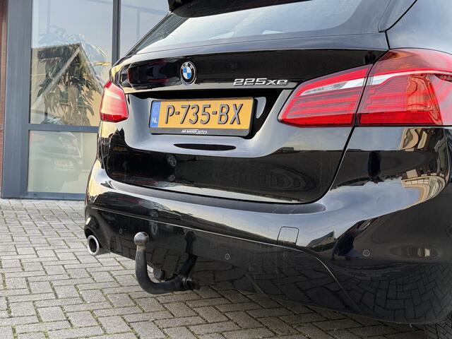 BMW 2-SERIE Active Tourer 225xe iPerformance Executive Trekhaak ? Clima ? Navigatie ?