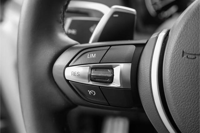 BMW 2-SERIE Coupé 220i High Ex M-Sport Schuifdak M-Performance H/K Trekhaak