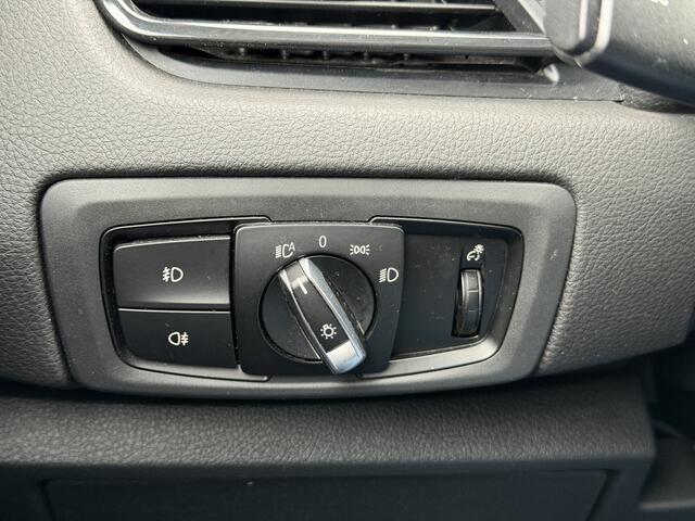 BMW 2-SERIE Active Tourer 218i High Executive | Sportstoelen | Navigatie | Stoelverwarming