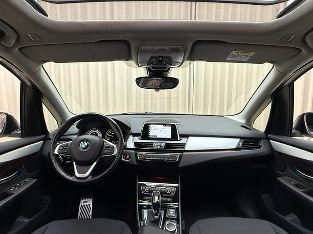 BMW 2-SERIE Active Tourer 218i Executive Panoramadak / Org.NL! / Carplay / Digital Cockpit / Cruise / ECC Clima / Navigatie / 17'' LMV