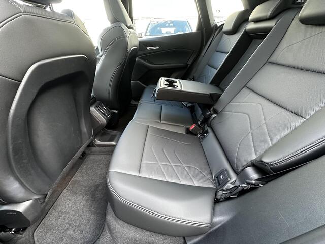 BMW 2-SERIE Active Tourer 225e xDrive M-Sport Pro Pano|Adaptief|Comfort|360