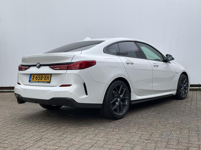 BMW 2-SERIE Gran Coupé 218i M Sport Edition Pano.dak HUD Stoelverw. Carplay Alpinweiß DAB LED