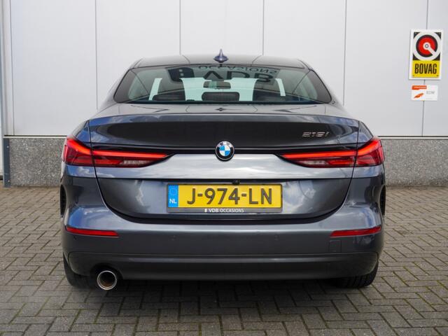 BMW 2-SERIE Gran Coupé 218i High Executive Leder | Trekhaak | Stoelverwarming. | CarPla