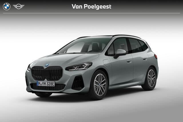BMW 2-SERIE Active Tourer 225e xDrive | M Sportpakket | Premium Pack | Comfort Pack | Travel Pack | Trekhaak