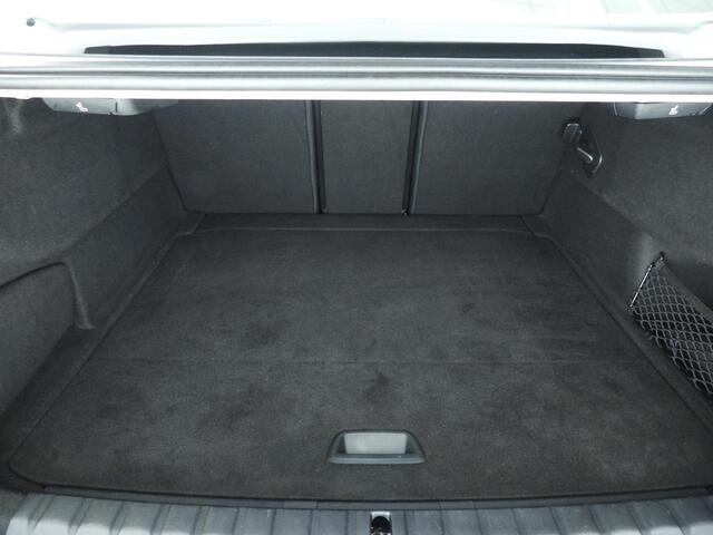 BMW 2-SERIE Gran Coupe 218i | LED | Navigatie | Sportstoelen | Trekhaak | DAB | Hifi speakers | Alu 17 inch