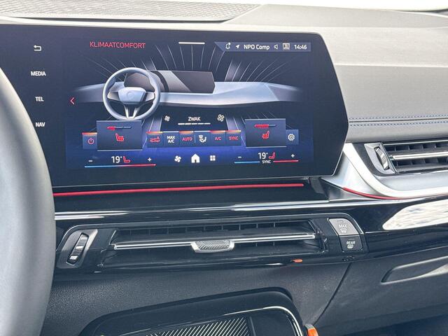 BMW 2-SERIE Active Tourer 225e xDrive | Driving Assistant Professional | Innovation Pack | M Sport