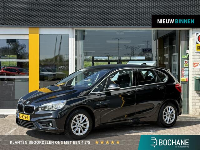 BMW 2-SERIE Active Tourer 216i Centennial Executive , NL-Auto, Navigatie, Climate Control, Cruise Control, Parkeersensoren, Lichtmetalen velgen, Regen - licht sensor
