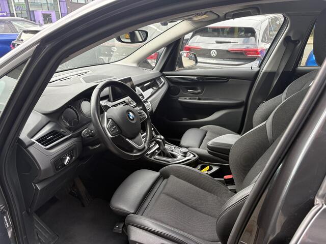 BMW 2-SERIE Active Tourer 225xe iPerformance Executive | Trekhaak | Stoelverwarming | Camera