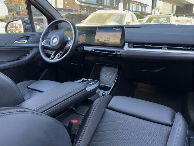 BMW 2-SERIE Active Tourer 218i AUT7 M-SPORT LEDER NAVI CAMERA DIGI-DASH APPLE-CARPLAY LED LMV PDC