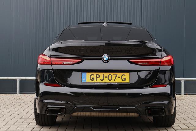 BMW 2-SERIE Gran Coupé M235i xDrive High Executive 306pk | Pano | ACC | Harman Kardon | Head-up Display | Keyless | 19 Inch | Stoelverwarming | Elektr. verst. stoelen | M-Sport Plus