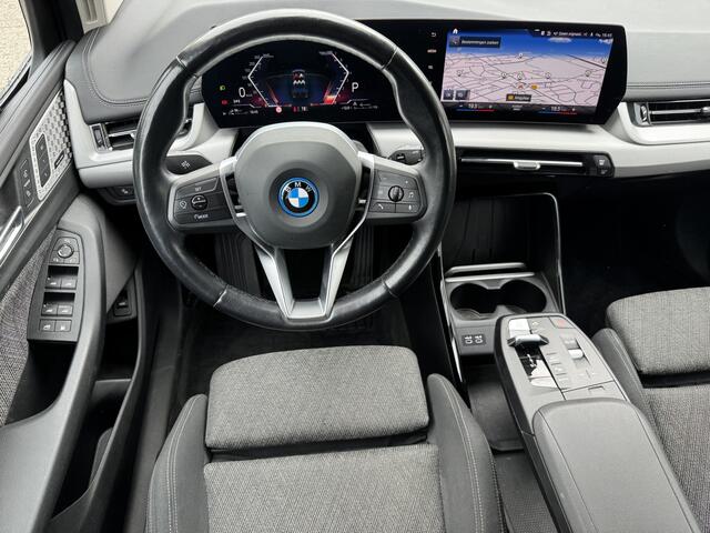 BMW 2-SERIE Active Tourer 230e xDrive PHEV aut., Camera | H&K | Trekhaak