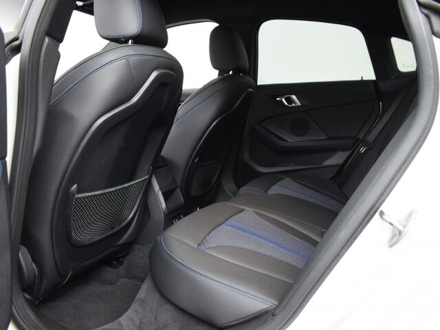 BMW 2-SERIE Gran Coupé 218i | M-Sport o Live Cockpit o CarPlay o Dealeronderh. o NAP