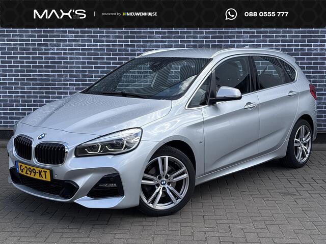 BMW 2-SERIE Active Tourer 220i High Executive | M-Sport | Head-up Display | Achteruitrijcamera | Elektrisch Verstelbare Voorstoelen | Trekhaak | Lederen Bekleding | Navigatie | Elektrische Achterklep | Lichtmetalen Velgen 18 inch | Stoelverwarming