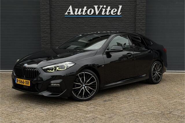 BMW 2-SERIE 218i Gran Coupé M-Sport | Head-Up | 19" | Stoelverwarming | LED | DAB
