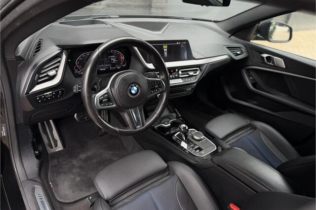 BMW 2-SERIE 218i Gran Coupé M-Sport | Head-Up | 19" | Stoelverwarming | LED | DAB