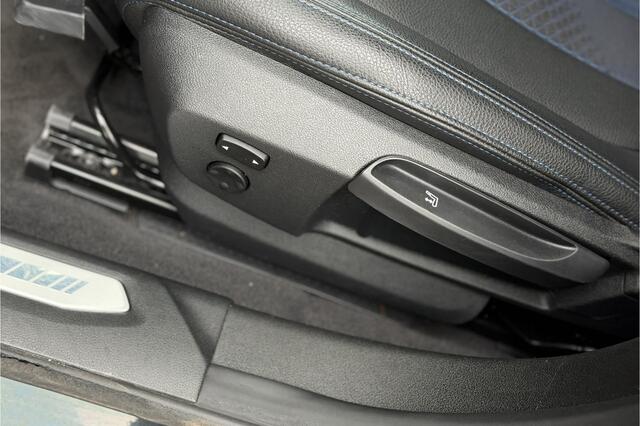 BMW 2-SERIE 218i Gran Coupé M-Sport | Head-Up | 19" | Stoelverwarming | LED | DAB