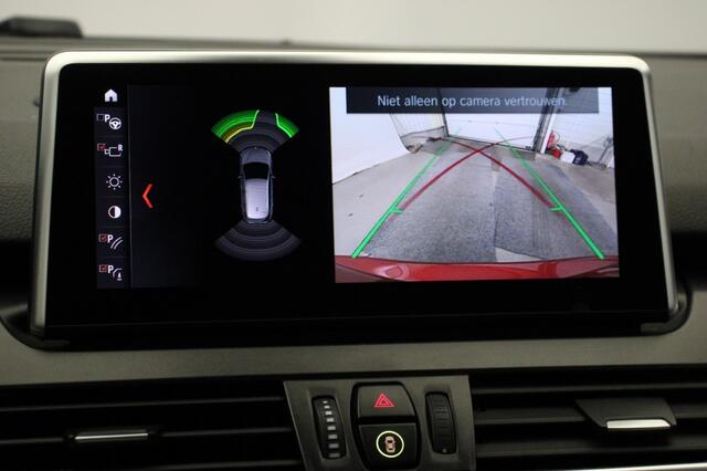 BMW 2-SERIE 218i Executive Edition - Carplay, Camera, Half Leer, Headup Display