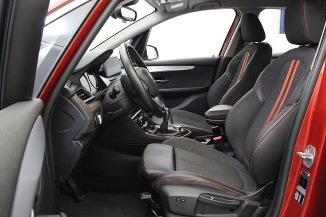 BMW 2-SERIE 218i Executive Edition - Carplay, Camera, Half Leer, Headup Display