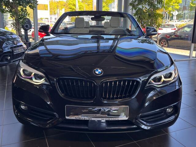 BMW 2-SERIE Cabrio 220iA SPORTLINE ** ADAPT. LED, BEIGE LEDER, NAVI PROF, CAMERA, 18-inch LMV ** UNFALLFREI - Slechts 45.900km. ** ** INFORMEER OOK NAAR ONZE AANTREKKELIJKE FINANCIAL-LEASE TARIEVEN **