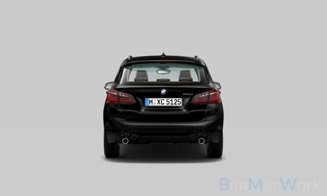 BMW 2-SERIE 220i 192pk High Exe,Leer,Sportstoel,HeadUp,Trekhk afn,NaviPro,Camera,Stoelverw,Cruise