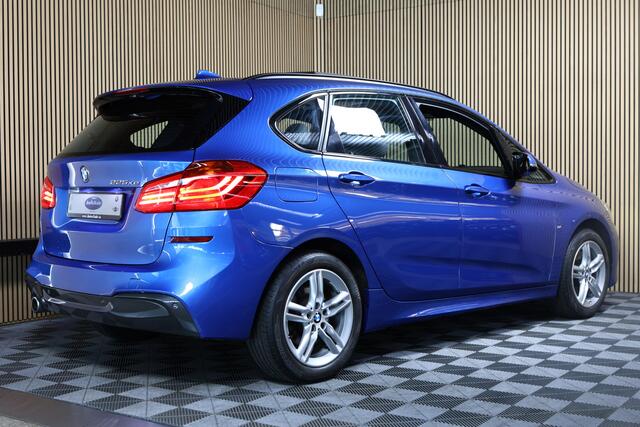 BMW 2-SERIE Active Tourer 225xe M SPORT iPerform M Edit PLUGIN AUTOM PANO NAVI "20