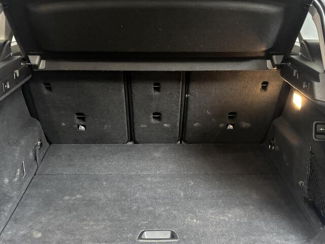 BMW 2-SERIE Active Tourer 218i Corporate Lease Executive Navigatie Airco Cruise Control Lichtmetalenvelgen Parkeersensoren