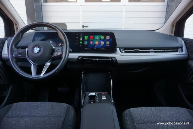 BMW 2-SERIE Active Tourer 218i Trekhaak | Camera | Dealerauto | Carplay | 218