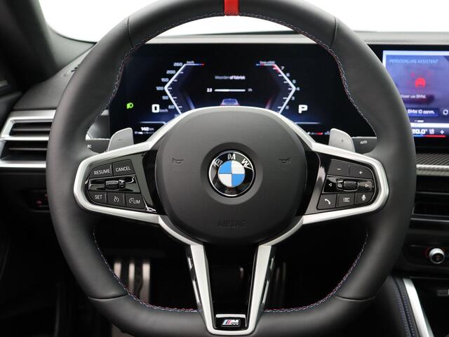BMW 2-SERIE Coupé M240i xDrive M Sportpakket Pro | Premium Pack | Innovation Pack | Stuurwielrand Verwarmd | Schuifdak | Elektrisch Verstelbare Stoelen | Harman Kardon | 19''