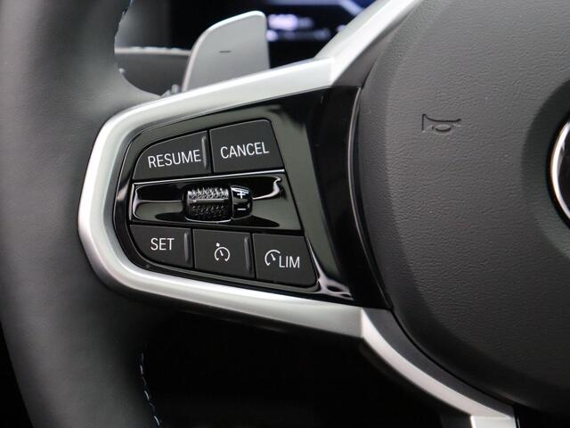 BMW 2-SERIE Coupé M240i xDrive M Sportpakket Pro | Premium Pack | Innovation Pack | Stuurwielrand Verwarmd | Schuifdak | Elektrisch Verstelbare Stoelen | Harman Kardon | 19''