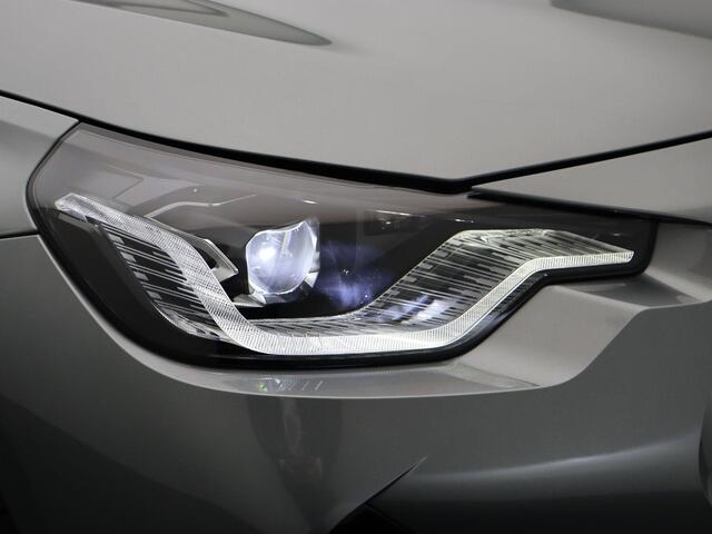 BMW 2-SERIE Coupé M240i xDrive M Sportpakket Pro | Premium Pack | Innovation Pack | Stuurwielrand Verwarmd | Schuifdak | Elektrisch Verstelbare Stoelen | Harman Kardon | 19''
