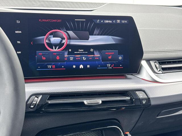 BMW 2-SERIE Active Tourer 225e xDrive | Travel Pack | M Sport | Trekhaak | Premium Pack |