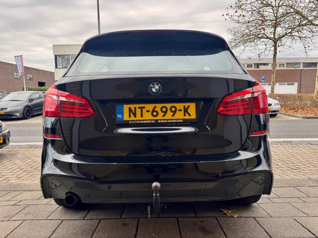BMW 2-SERIE ACTIVE TOUR. 218i Centennial Executive M-PAKKET CLIMA LEER APK 5-2026