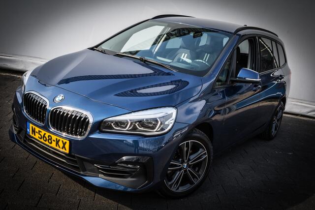 BMW 2-SERIE GRAN TOURER 216i 7p. Business Edition Trekhaak/ Head up/ Sportstoelen/ Half leer/ Pdc/ Cruise control/ Full led/ Elektr. achterklep