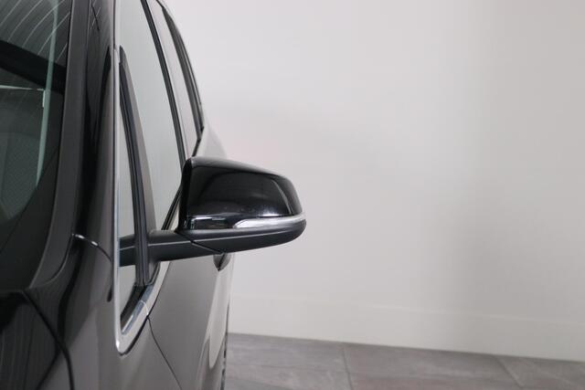 BMW 2-SERIE GRAN TOURER 218i Essential 7-Persoons, Cruise Control, Navigatie, Stoelverwarming