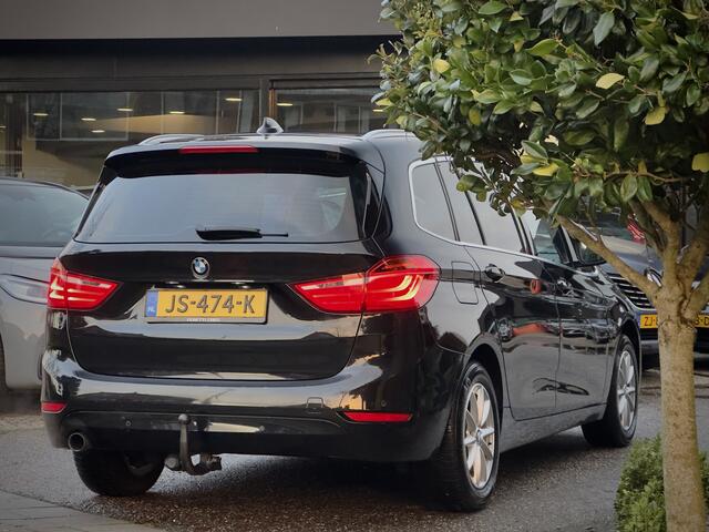 BMW 2-SERIE GRAN TOURER 216D NAVI AIRCO LED LMV PDC