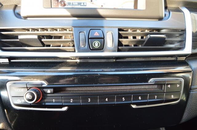 BMW 2-SERIE GRAN TOURER 218i Cent.Exec. 7p. M-Uitvoering, Trekhaak, Schuif-kanteldak