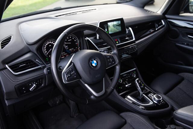 BMW 2-SERIE GRAN TOURER 218i 7p. Executive Launch Edition , Trekhaak, Achteruitrijcamera,