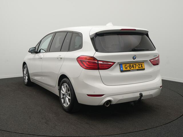 BMW 2-SERIE GRAN TOURER 218i Executive Edition - RIJKLAARPRIJS - Automaat - Head-Up Display - Trekhaak - 5-persoons